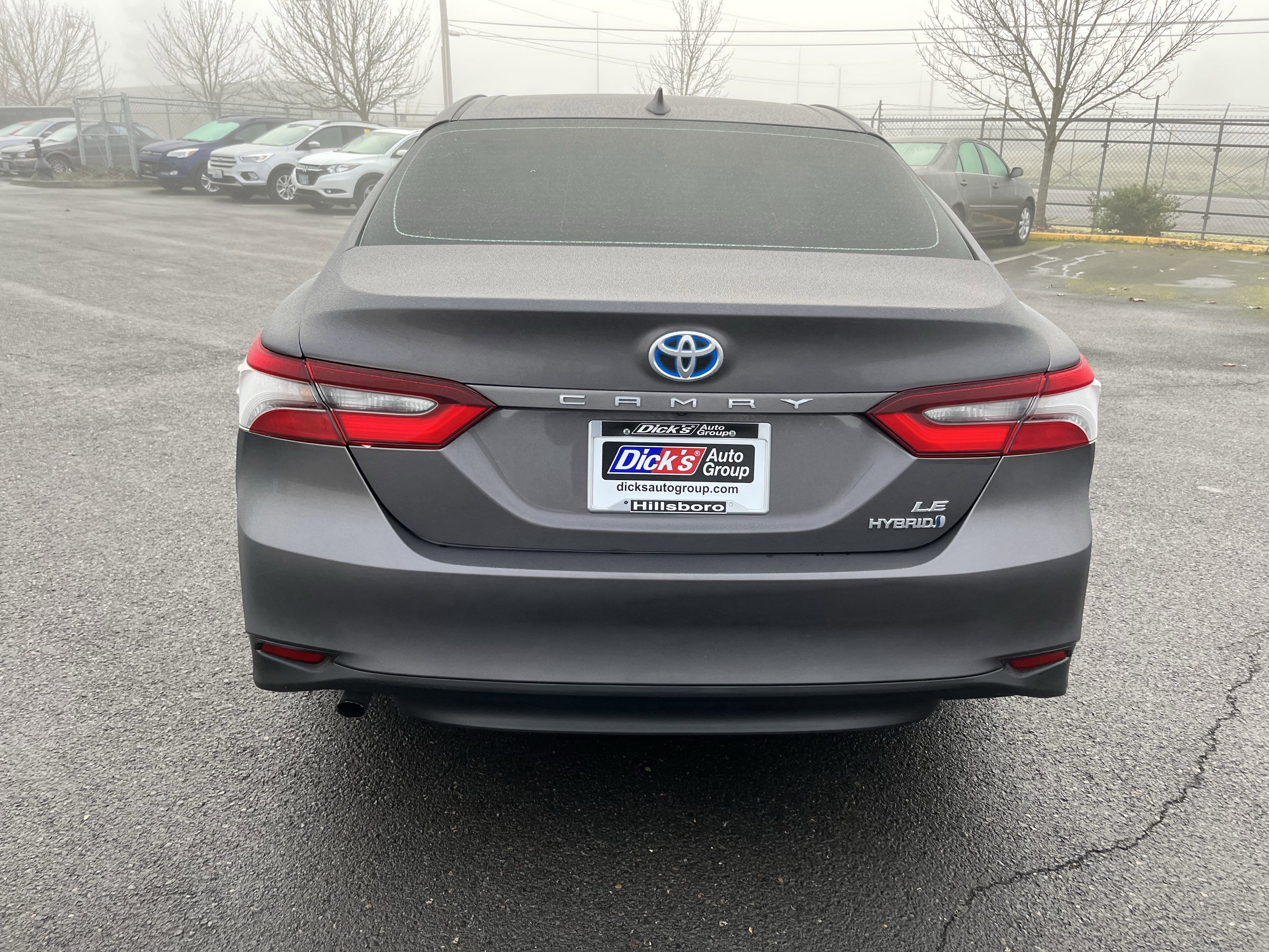 Used 2022 Toyota Camry LE image 4