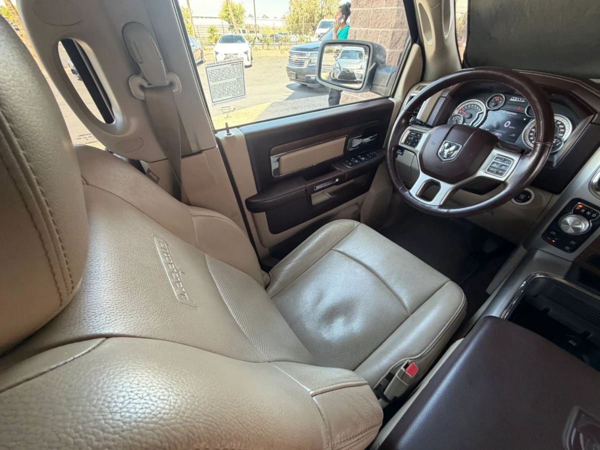 Used 2016 RAM 1500 Laramie w/ Convenience Group AWD/4WD image 57