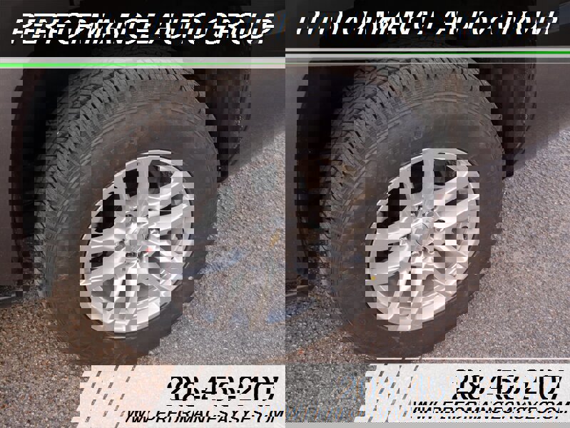 Used 2013 Cadillac Escalade Platinum image 9