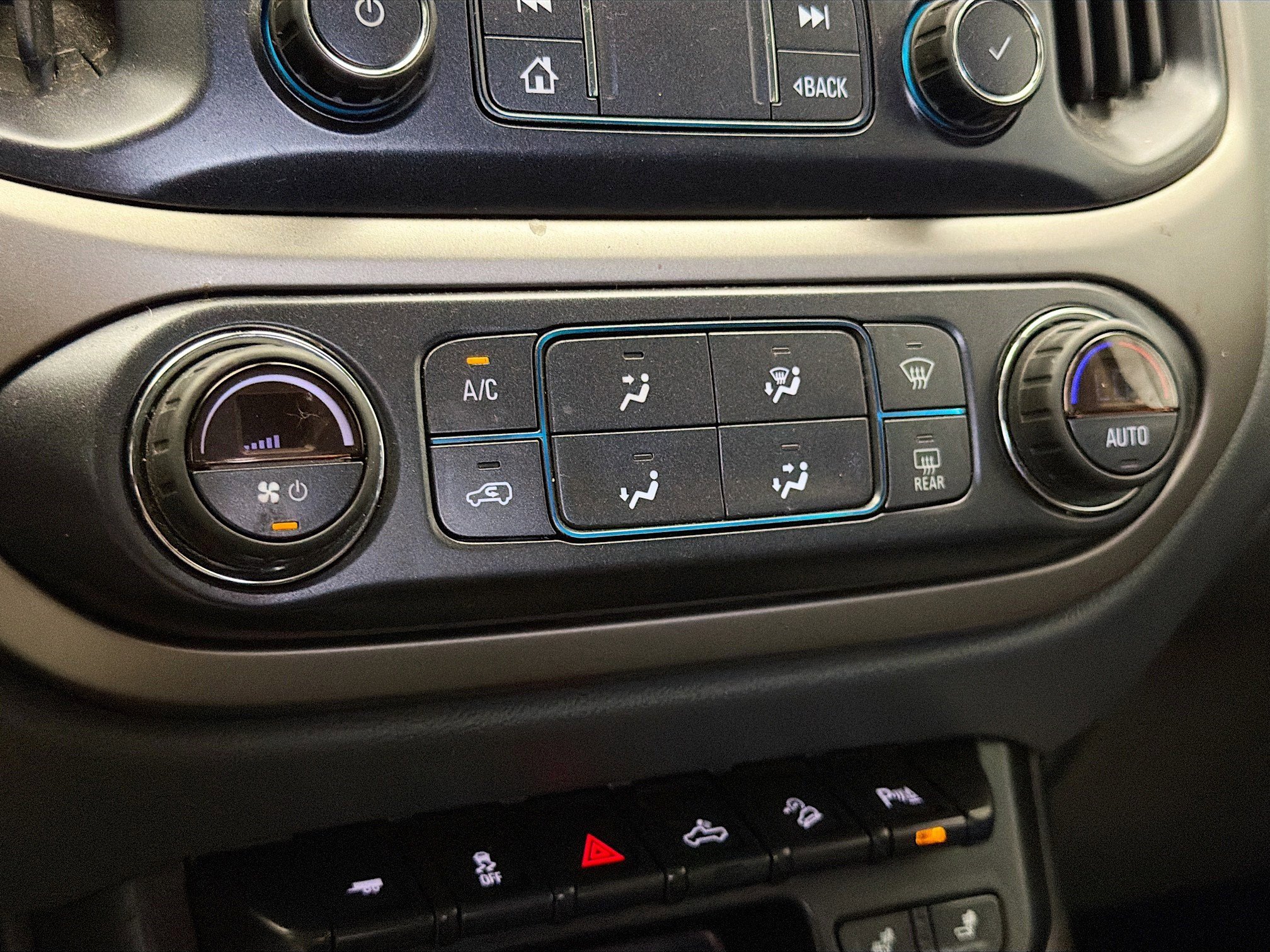 Used 2019 Chevrolet Colorado Z71 image 10