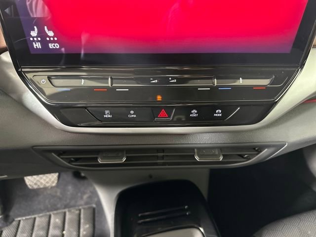 Used 2021 Volkswagen ID.4 Pro S w/ Gradient Package image 22