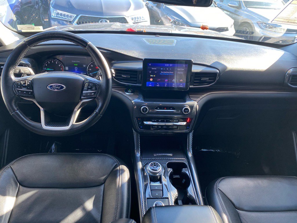 Used 2021 Ford Explorer Limited w/ Hybrid Equipment Group 310A image 12