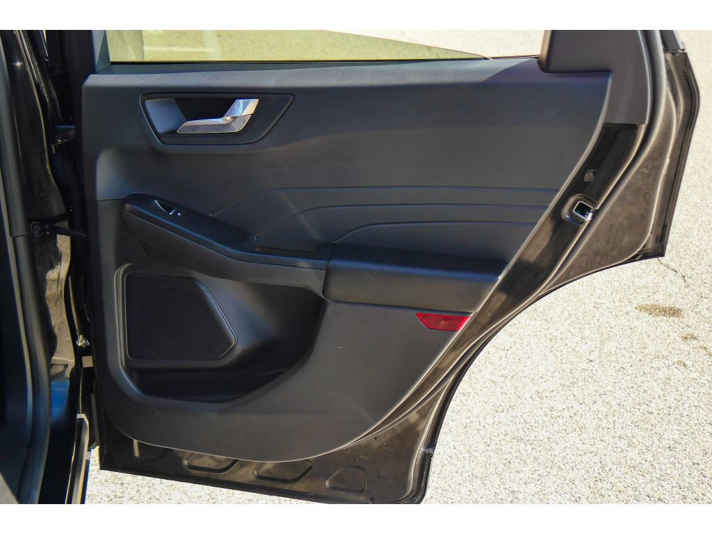 Used 2022 Ford Escape SEL AWD/4WD image 19