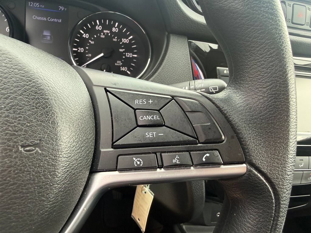 Used 2020 Nissan Rogue S FWD image 20