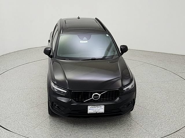 Used 2019 Volvo XC40 T5 R-Design AWD/4WD image 14