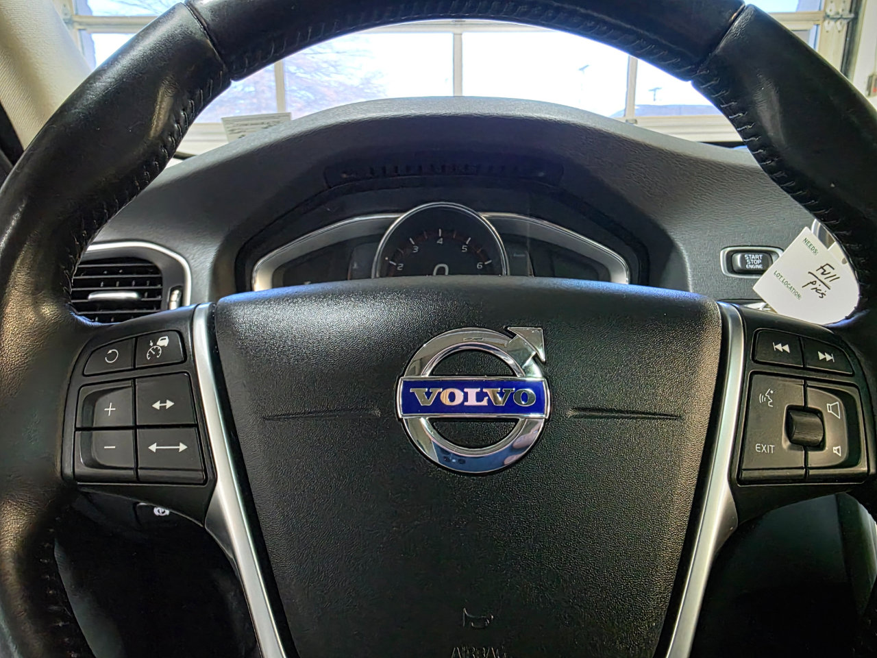 Used 2018 Volvo S60 T5 Inscription Platinum image 28