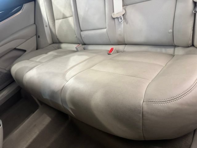 Used 2016 Cadillac XTS Luxury w/ Driver Awareness Package AWD/4WD image 8