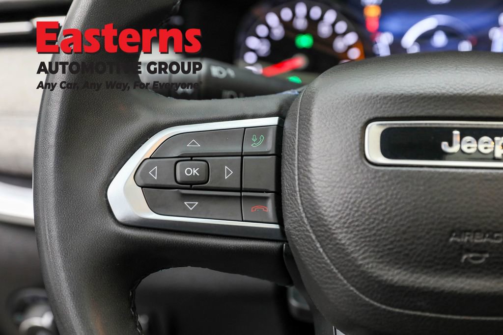 Used 2022 Jeep Compass Latitude w/ Sun and Sound Group image 15