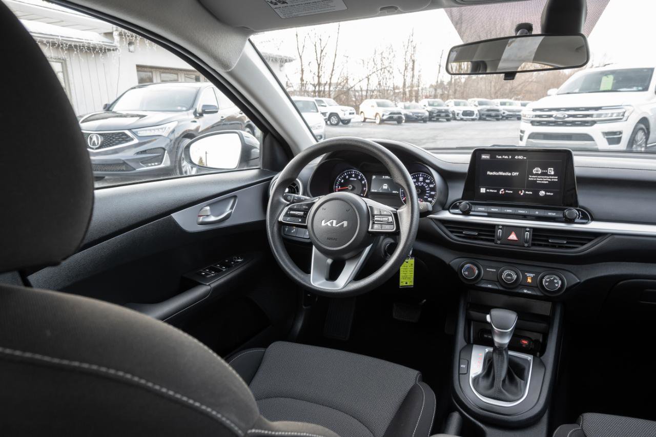 Used 2024 Kia Forte LXS w/ LXS Technology Package image 26