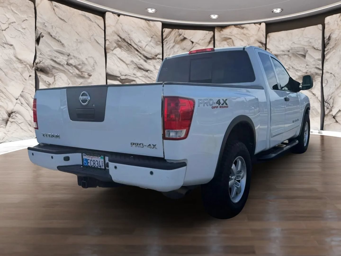 Used 2012 Nissan Titan SV AWD/4WD image 6