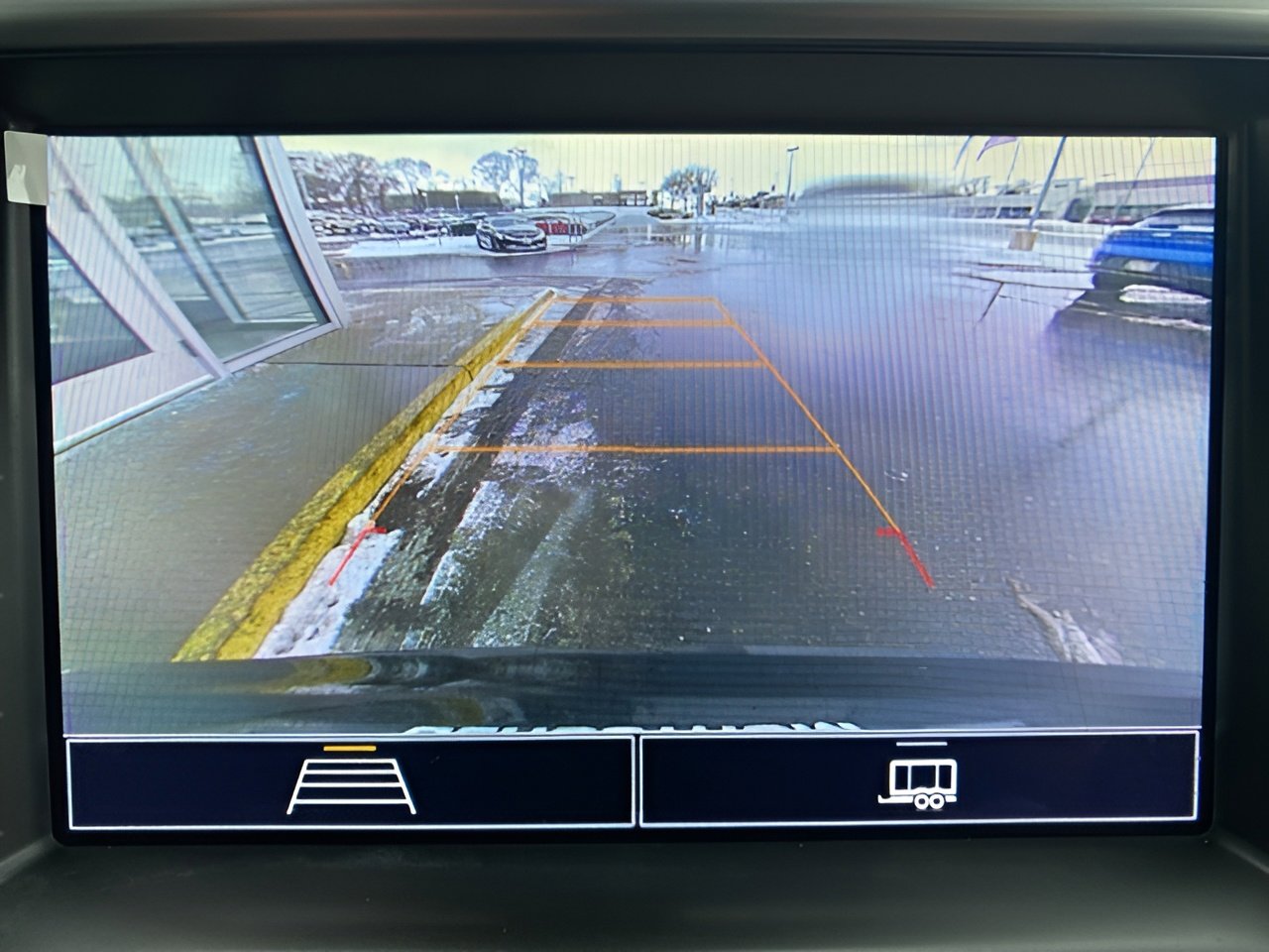 Used 2023 GMC Acadia SLE w/ Driver Convenience Package image 26