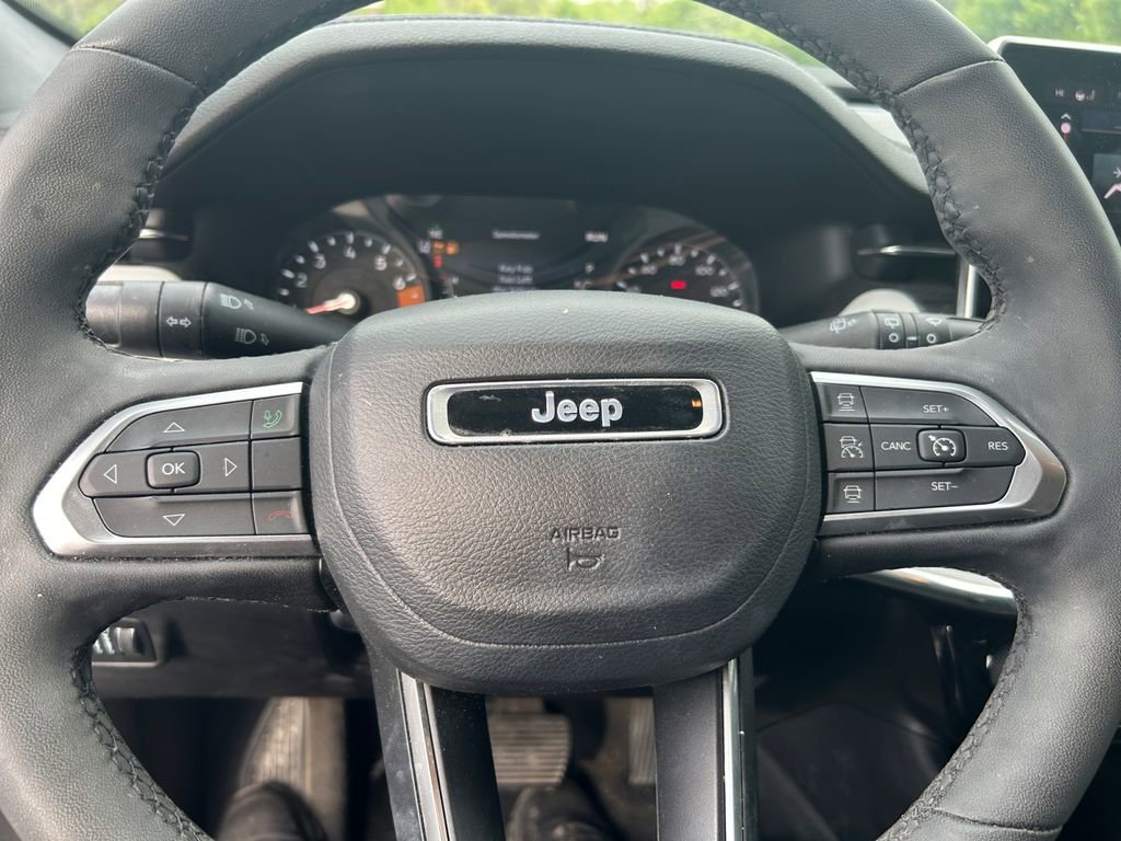 Certified 2023 Jeep Compass Limited AWD/4WD image 15