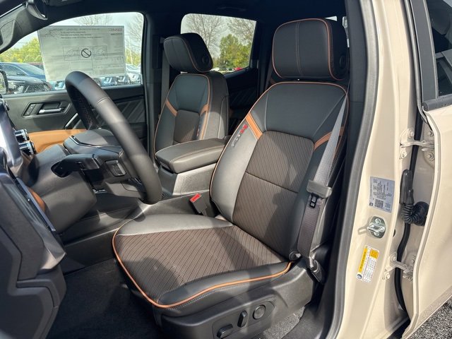 New 2026 GMC Canyon AT4 w/ AT4 Premium Package image 15