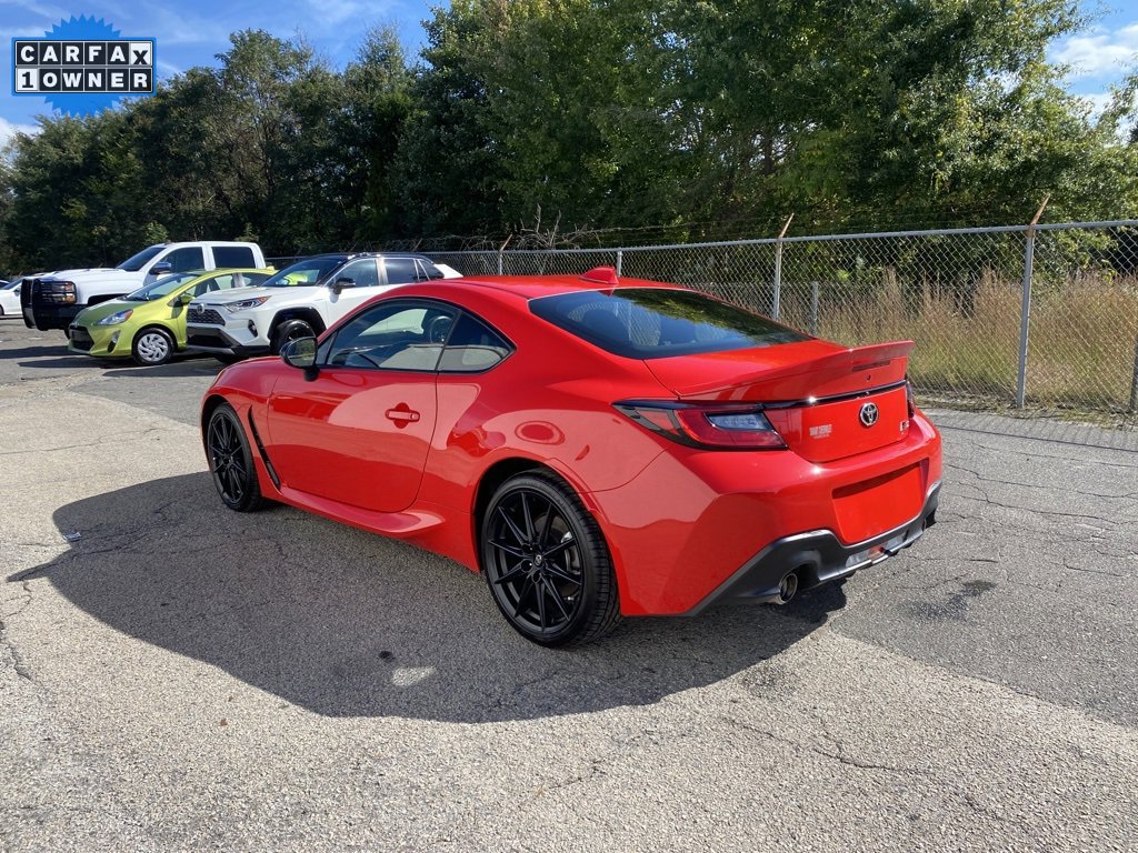 Used 2024 Toyota GR86 Premium image 4