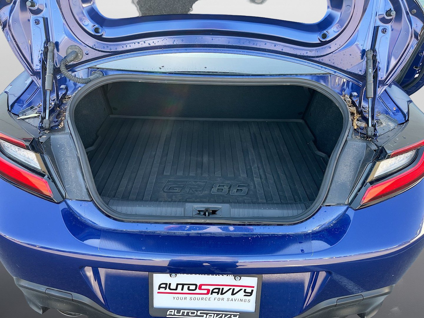 Used 2025 Toyota GR86 w/ ALL Weather Mat Package (TMS) RWD image 24