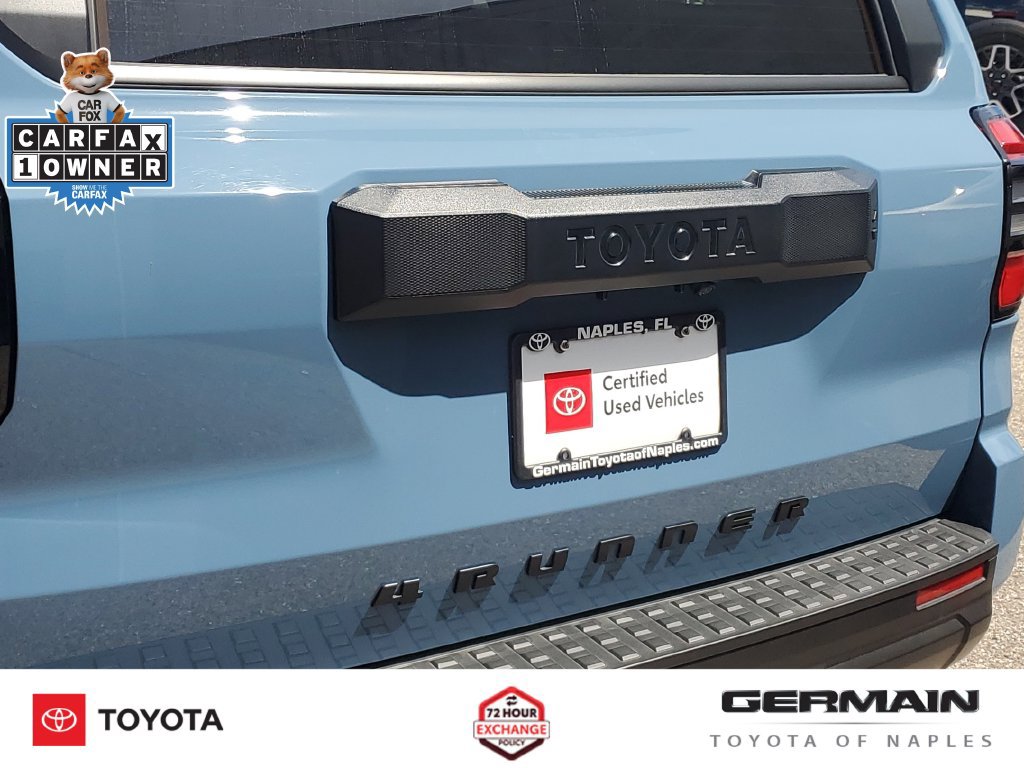 Certified 2025 Toyota 4Runner SR5 AWD/4WD image 17