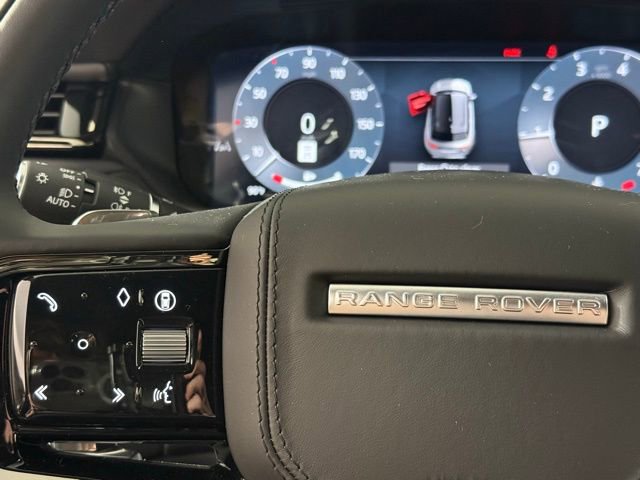 New 2026 Land Rover Range Rover Velar Dynamic SE image 18