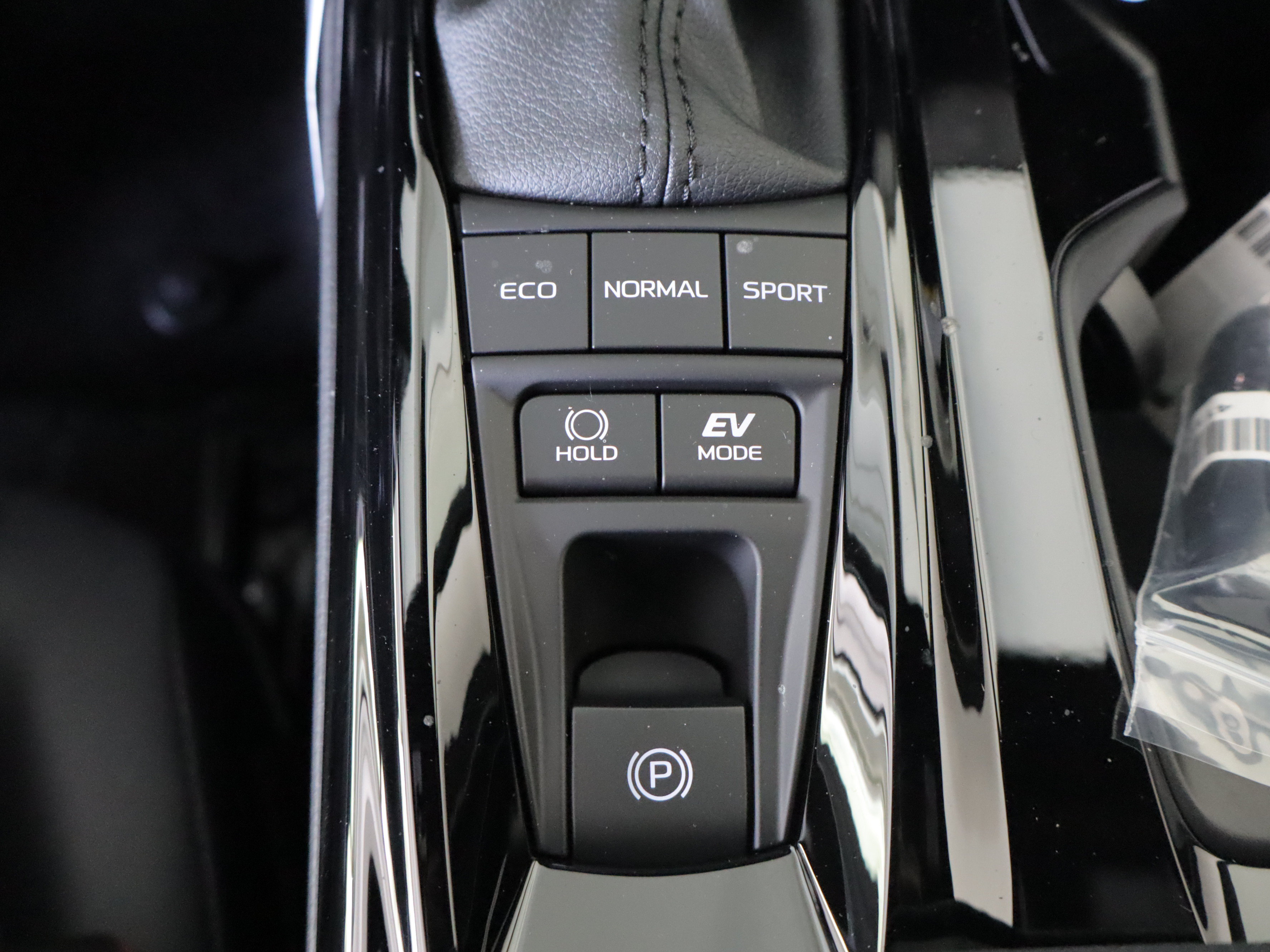 New 2026 Toyota Camry XSE w/ Premium Package AWD/4WD image 14