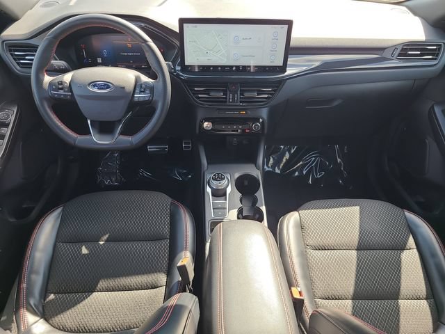 Used 2024 Ford Escape ST-Line w/ Tech Pack #1 FWD image 14