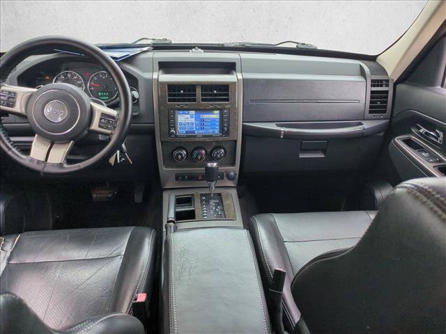 Used 2011 Jeep Liberty Limited Jet RWD image 15