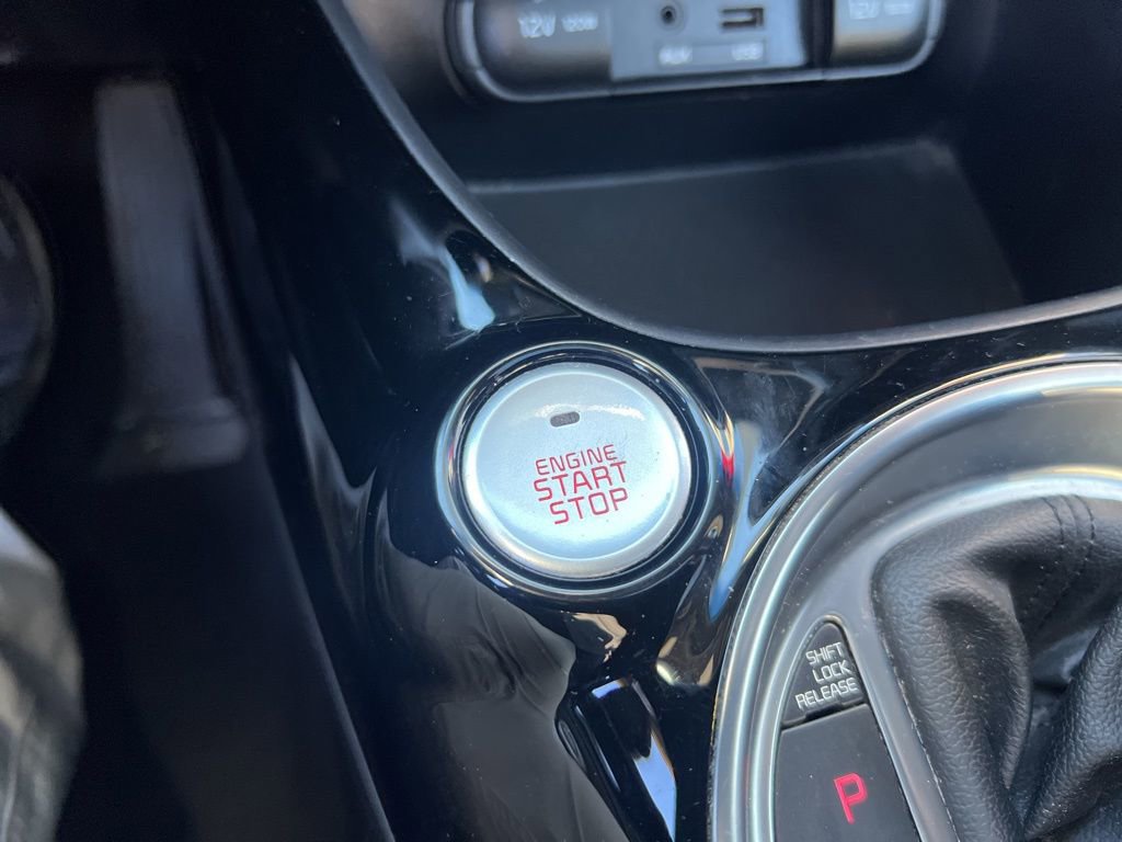 Used 2015 Kia Soul ! w/ Sun & Sound Package image 56