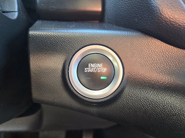 Used 2023 GMC Terrain SLE w/ Driver Convenience Package FWD image 22