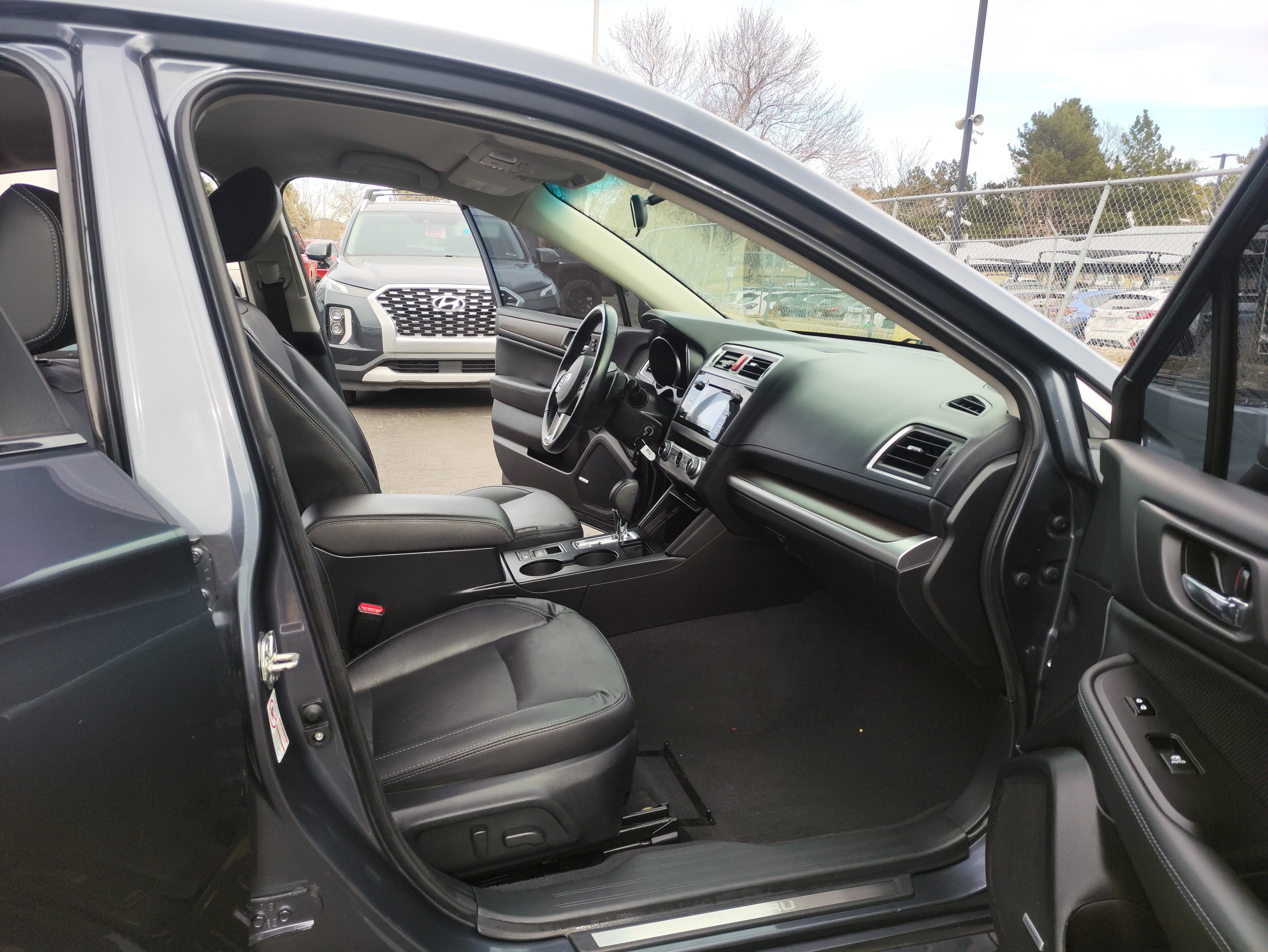 Used 2016 Subaru Legacy 2.5i Limited image 23