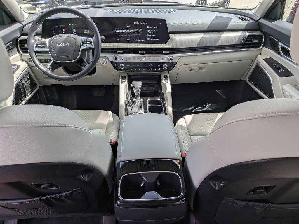 Certified 2023 Kia Telluride EX w/ EX Captain's Chair Package AWD/4WD image 15