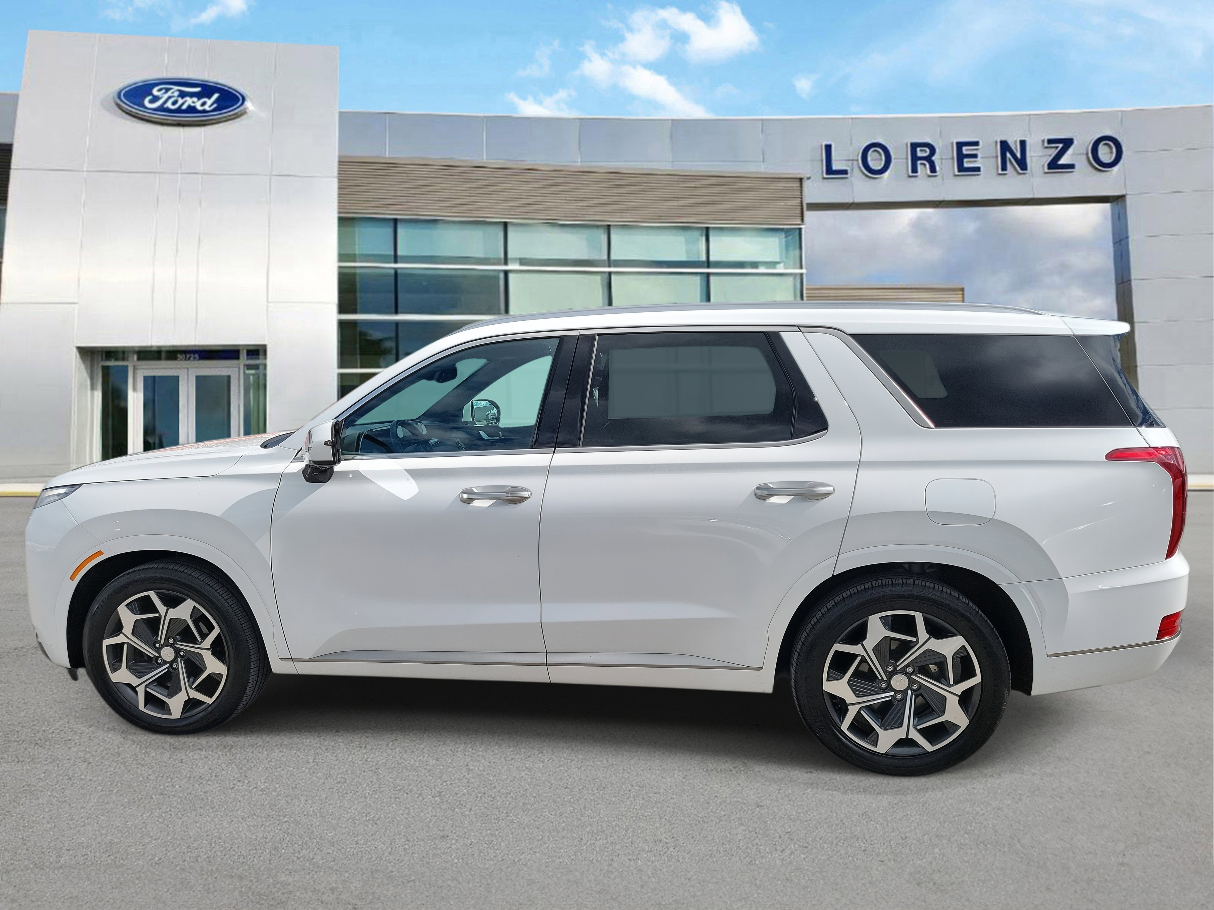 Used 2022 Hyundai Palisade Calligraphy image 8