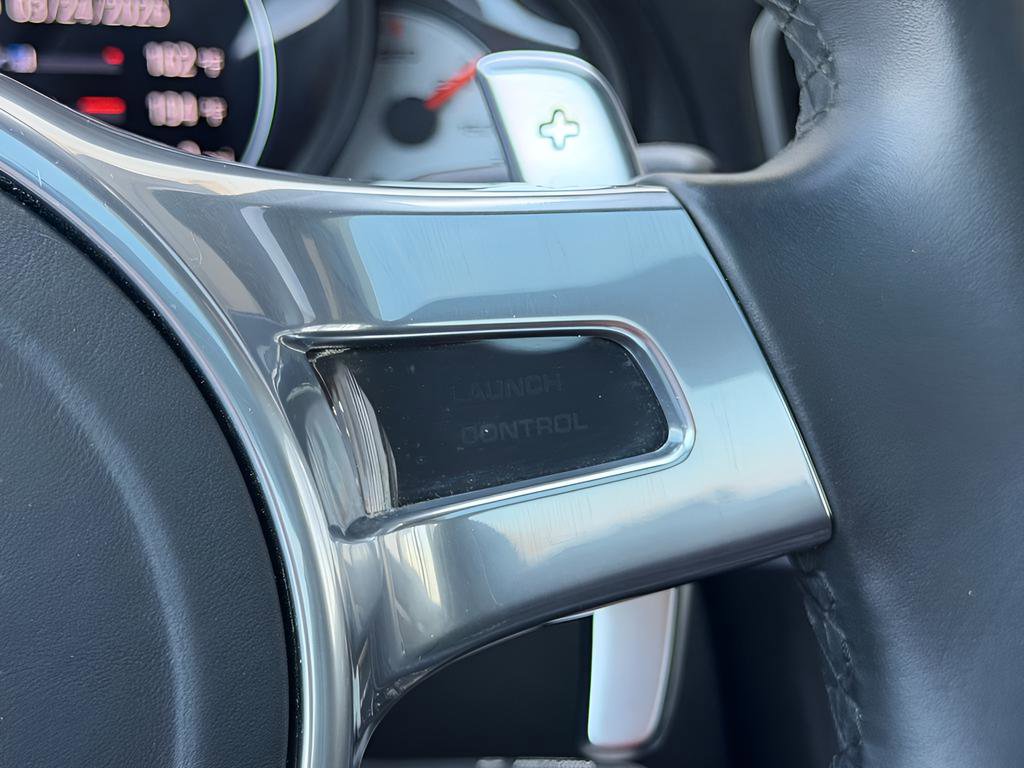 Used 2014 Porsche 911 Turbo image 32