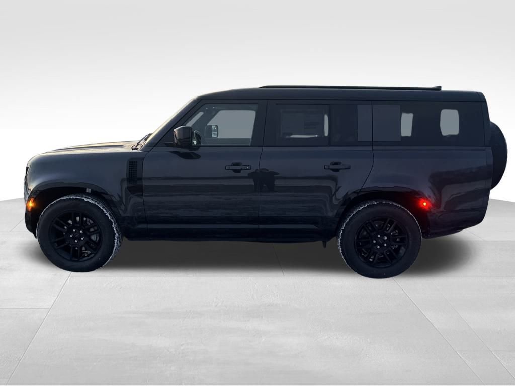 New 2026 Land Rover Defender 130 X-Dynamic SE video 2