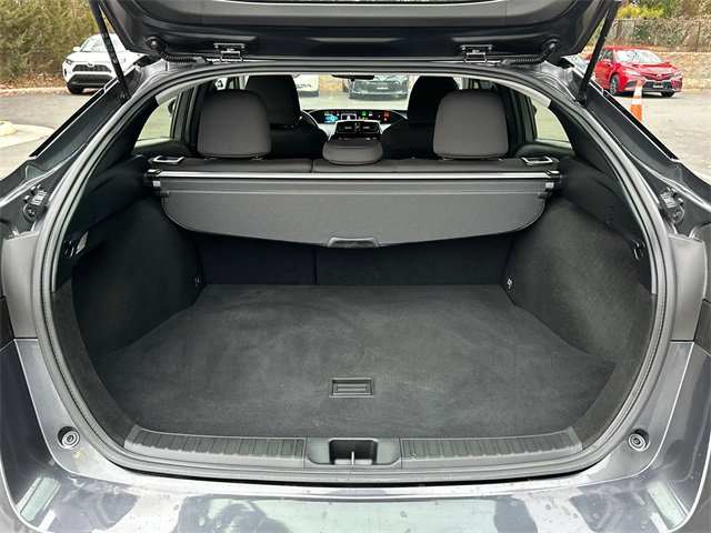 Certified 2022 Toyota Prius LE image 6