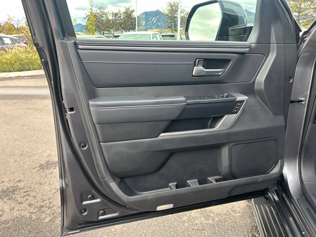 Used 2024 Toyota Sequoia Platinum AWD/4WD image 20