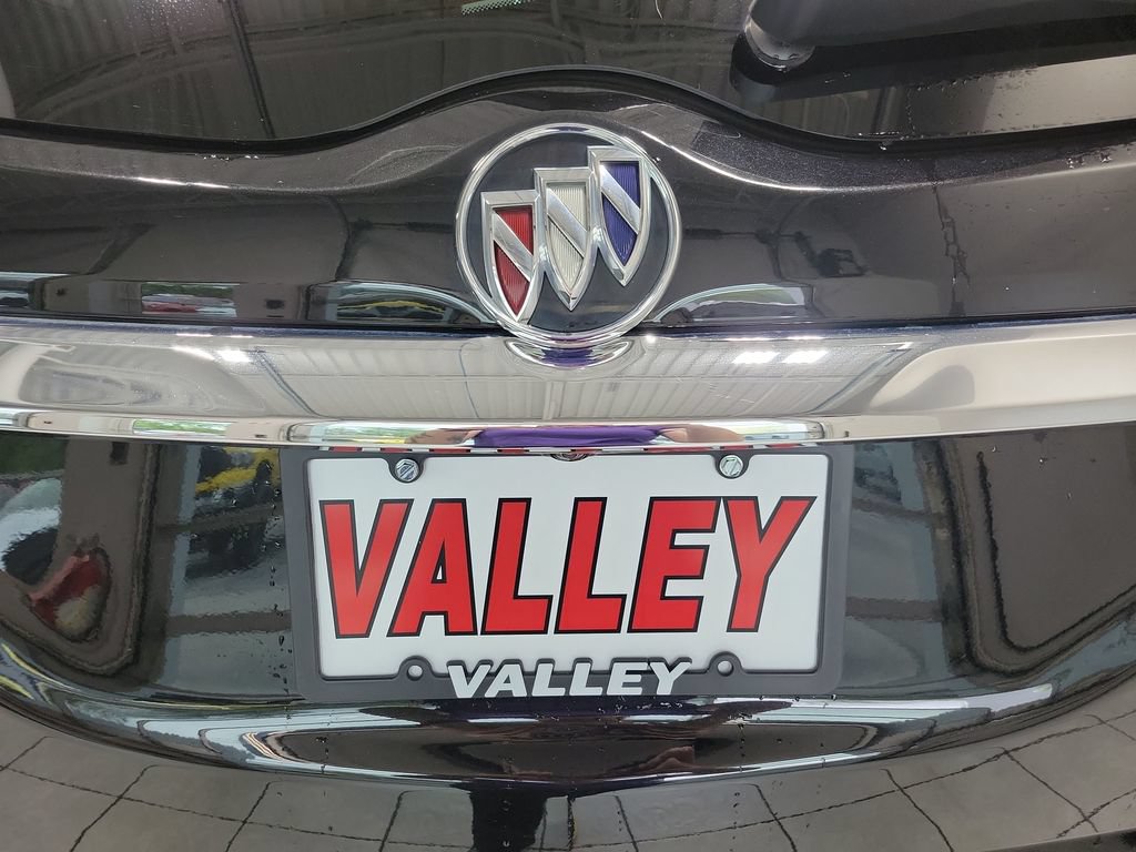 Used 2023 Buick Enclave Essence w/ Experience Buick Package AWD/4WD image 14