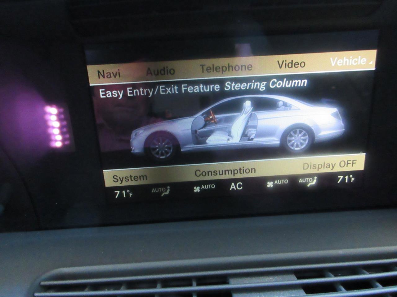 Used 2013 Mercedes-Benz CL 550 4MATIC image 52