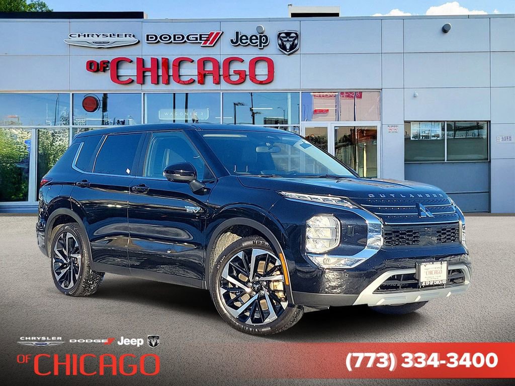 Used 2024 Mitsubishi Outlander SE