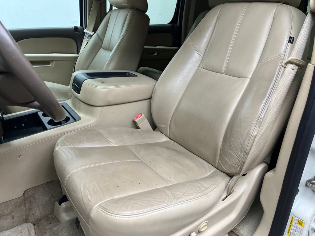 Used 2012 GMC Yukon XL SLT w/ Regional Value Package RWD image 18