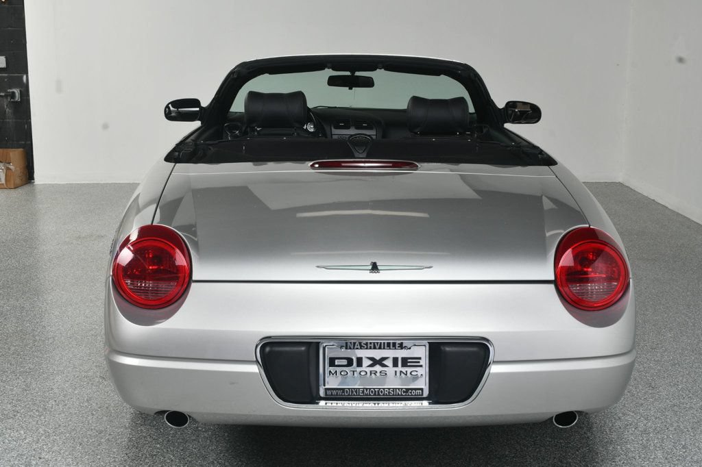 Used 2004 Ford Thunderbird RWD image 21