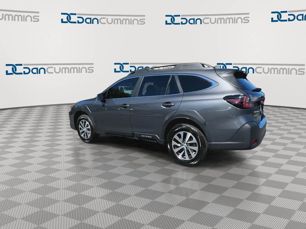 Used 2024 Subaru Outback Premium AWD/4WD image 6