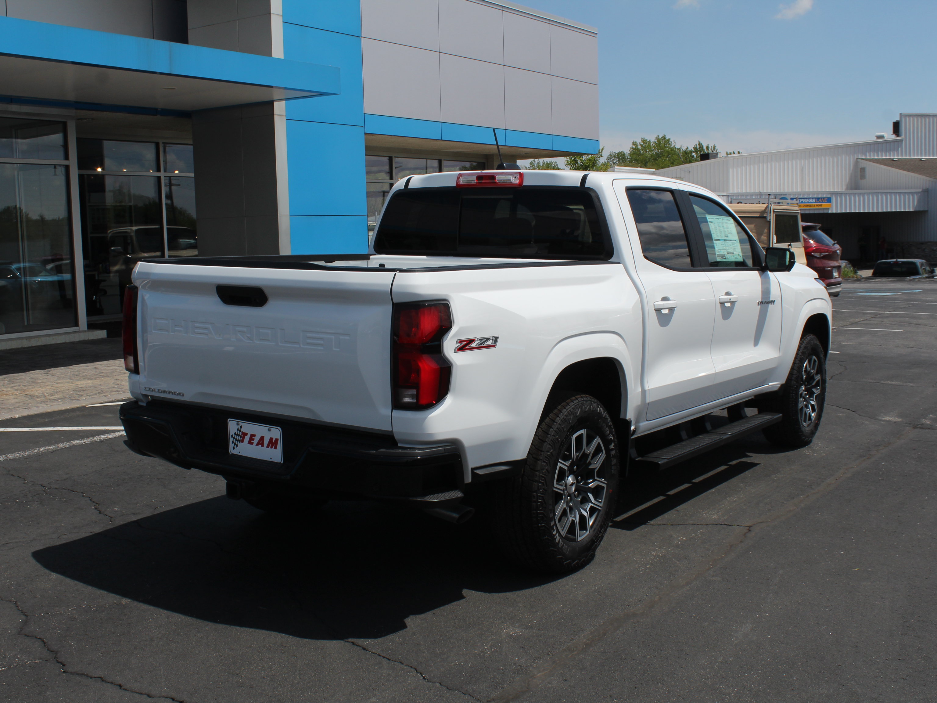 New 2026 Chevrolet Colorado Z71 w/ Technology Package AWD/4WD image 4