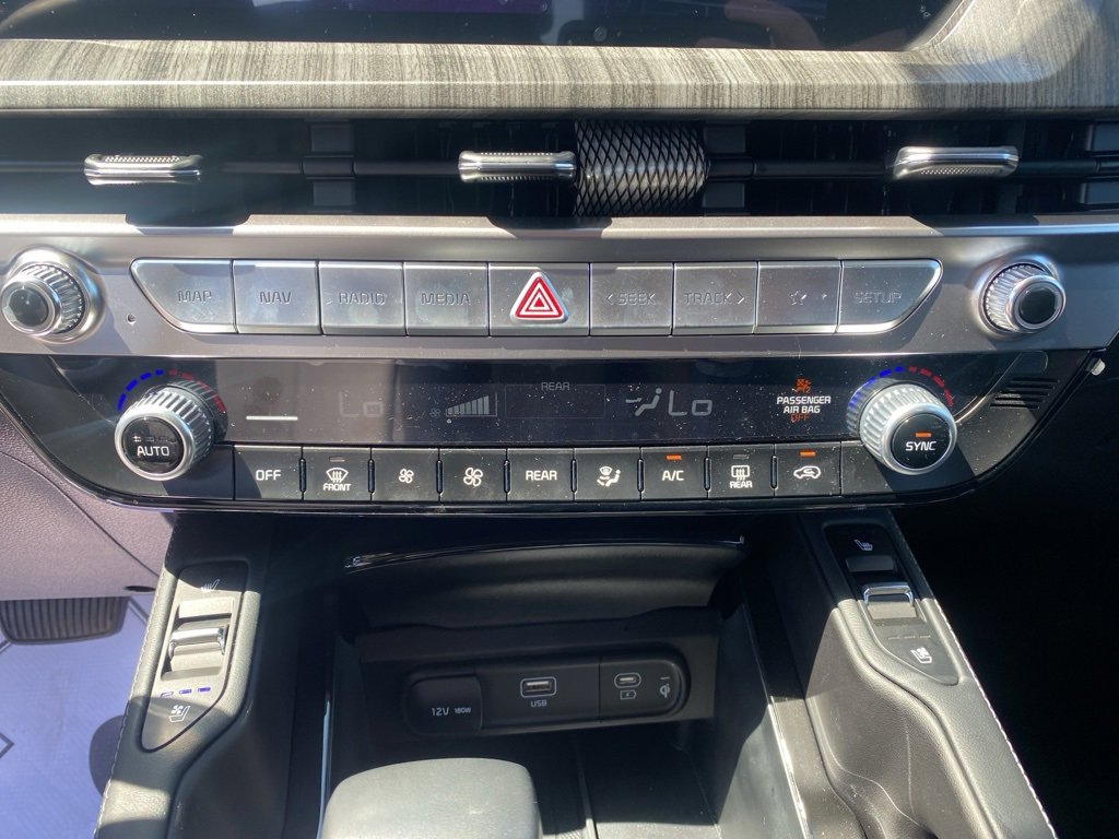 New 2025 Kia Telluride EX w/ EX Captain's Chair Package image 25