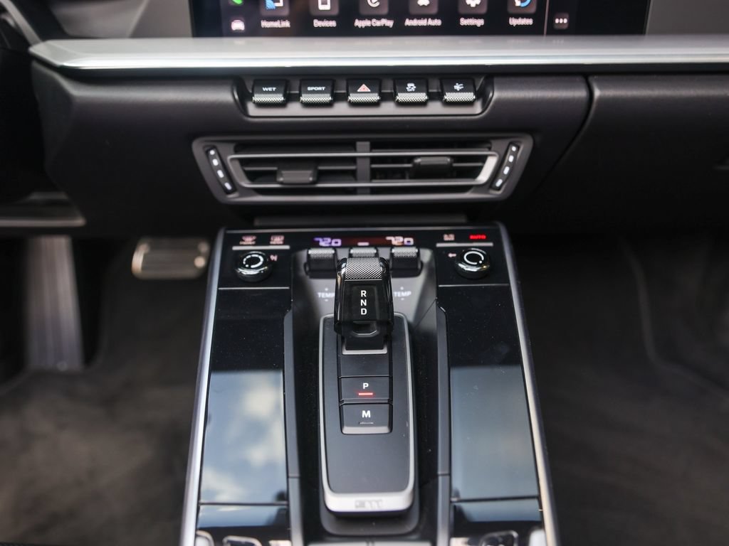 Certified 2023 Porsche 911 Carrera RWD image 28