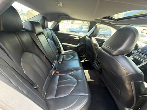 Used 2019 Toyota Avalon XLE w/ Moonroof Package FWD image 27