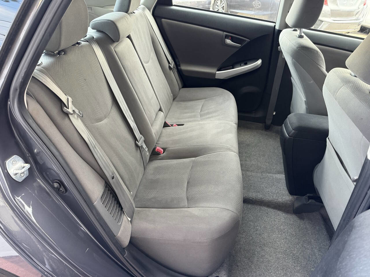 Used 2013 Toyota Prius Two FWD image 11