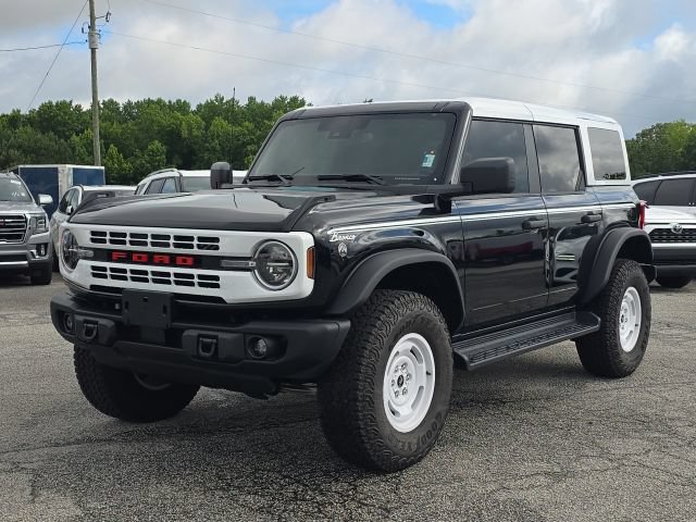Used 2025 Ford Bronco Heritage Edition AWD/4WD image 1