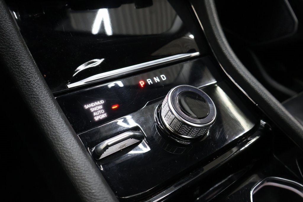 Used 2022 Jeep Grand Cherokee L Limited image 24