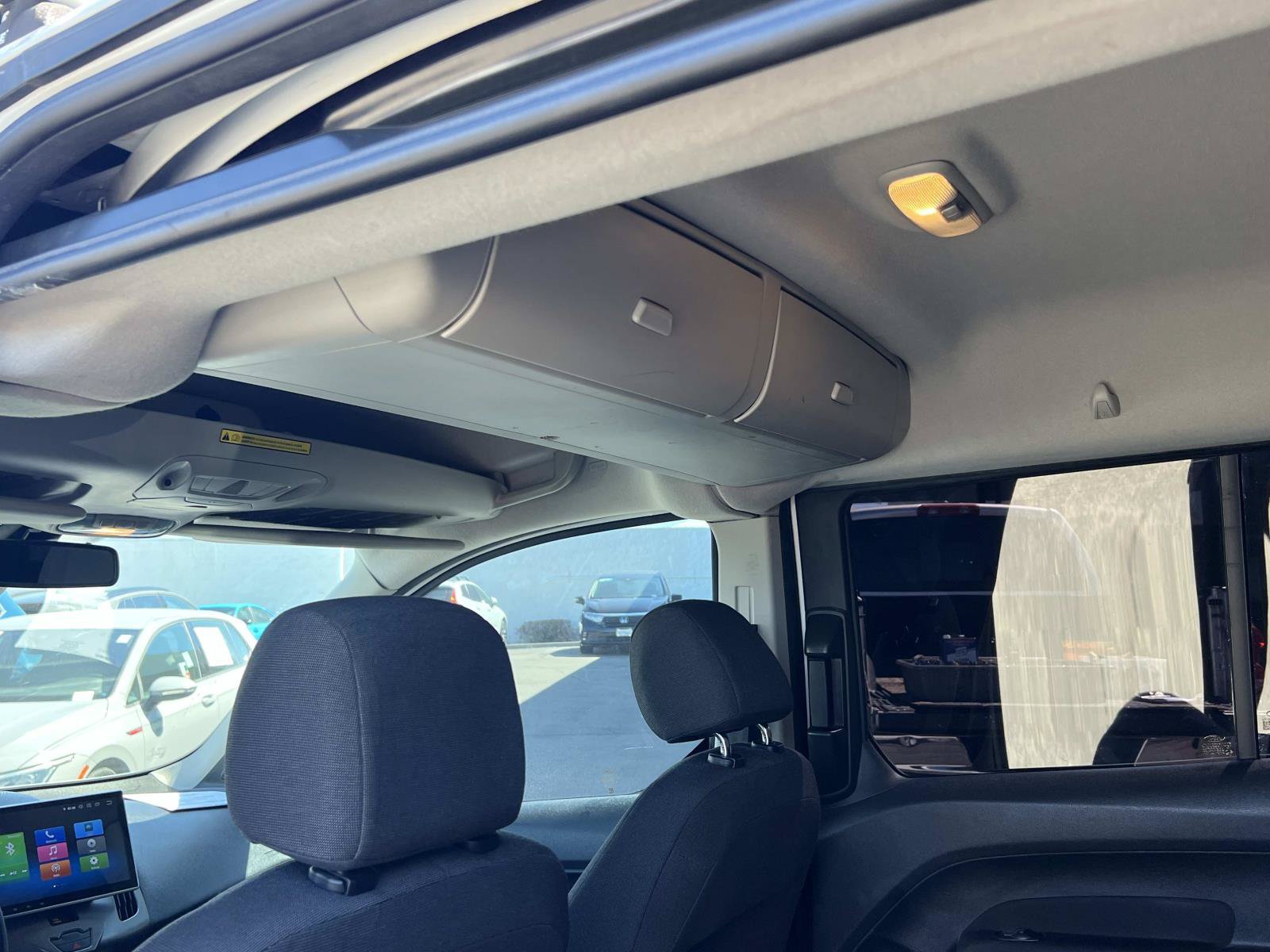 Used 2017 Ford Transit Connect XLT FWD image 21