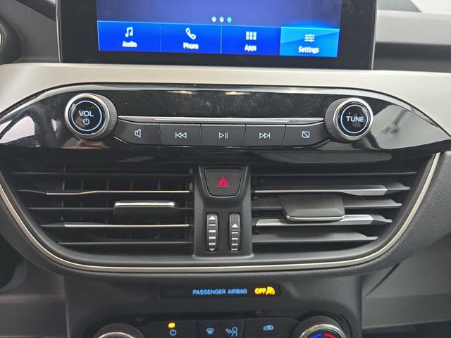 Used 2022 Ford Escape SE image 36