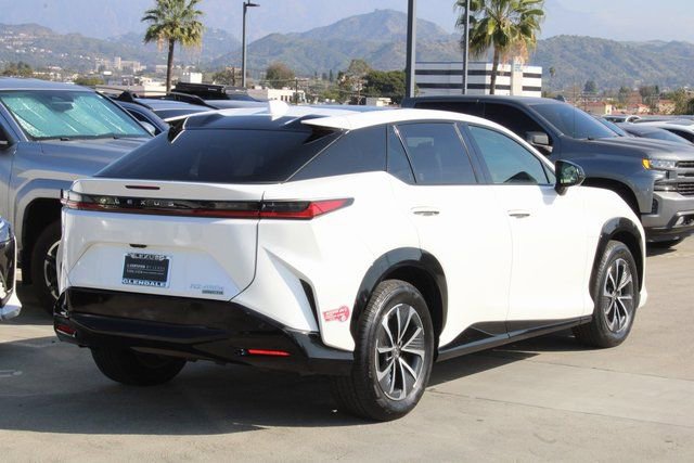 Certified 2023 Lexus RZ 450e Premium w/ Accessory Package (2T) image 21