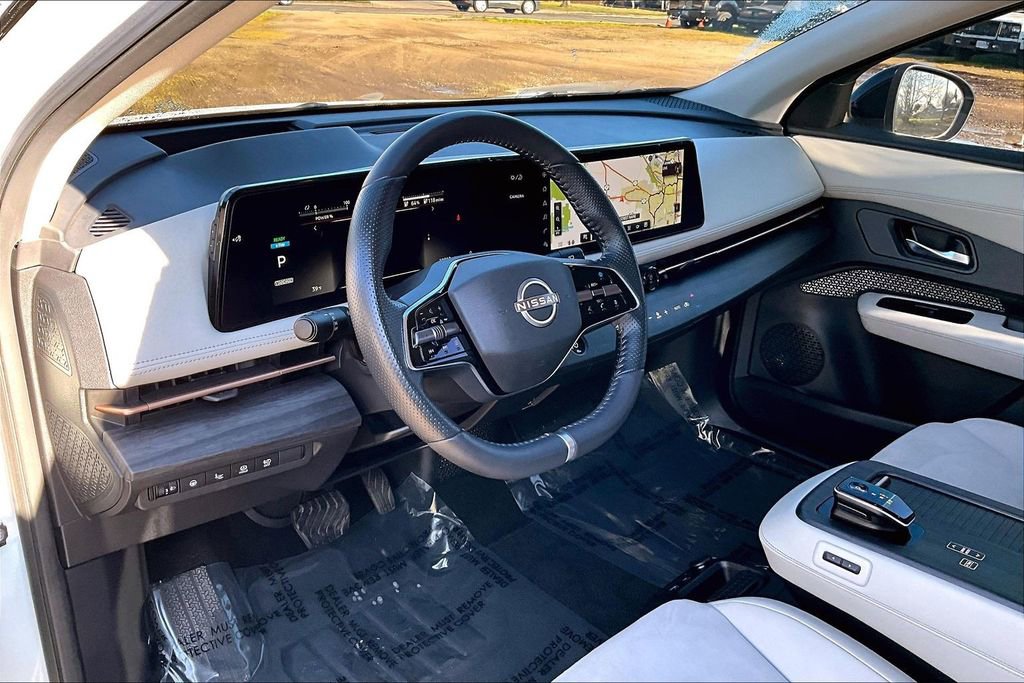 Used 2023 Nissan Ariya FWD image 19